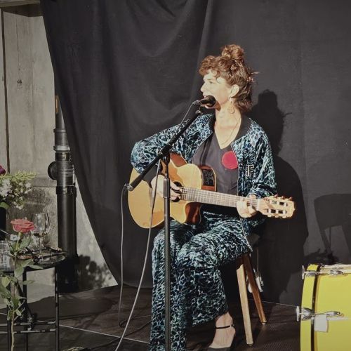 Eva Lynn Leoparden Anzug